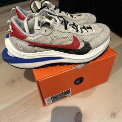Nike Sacai Vaporwaffle Fuchsia Size 9 (Used)
