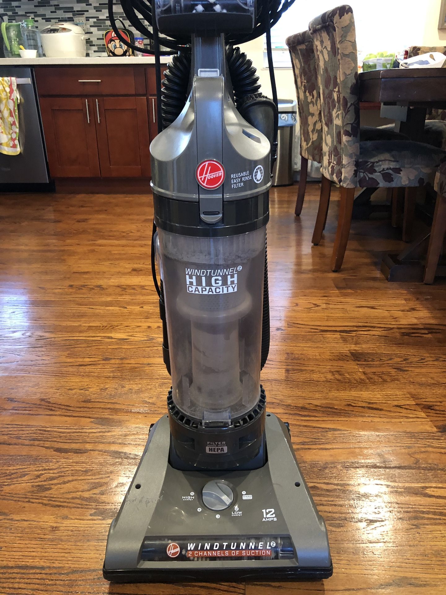 Hoover windtunnel 2 high capacity vacuum