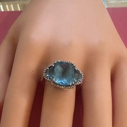 14k White Gold Blue Topaz Effy Ring 