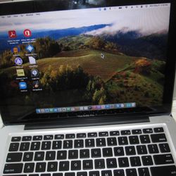 Mid 2012 Apple MacBook Pro 13.3" Laptop i5 8GB 128G ssd DVD Sonoma - $225 (Schererville)

