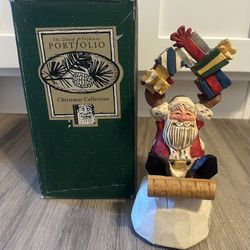 8 1/2" Santa & Gifts Musical Figurine David Frykman Portfolio Christmas Collection 1995 DF1010М Box