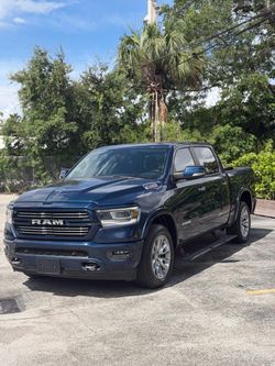 2022 Ram 1500 Laramie Crew Cab 4X4 57 BOX