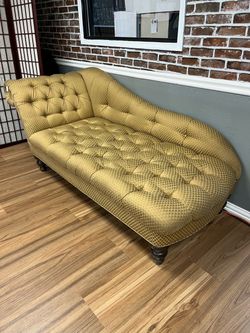 Tufted Chaise Lounge Fainting Sofa