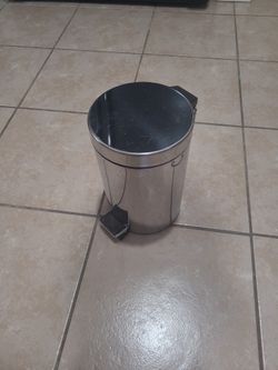 Small Stainless Step Trashcan