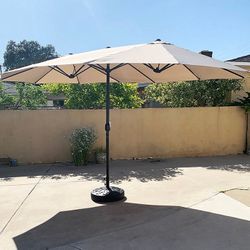 (NEW) $130 Large 15 FT Double Sided Outdoor Umbrella with 65 LBS Plastic Weight Base (Beige color)