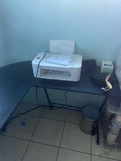 Computer or gaming desk