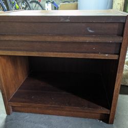Lane End Table For Restoring