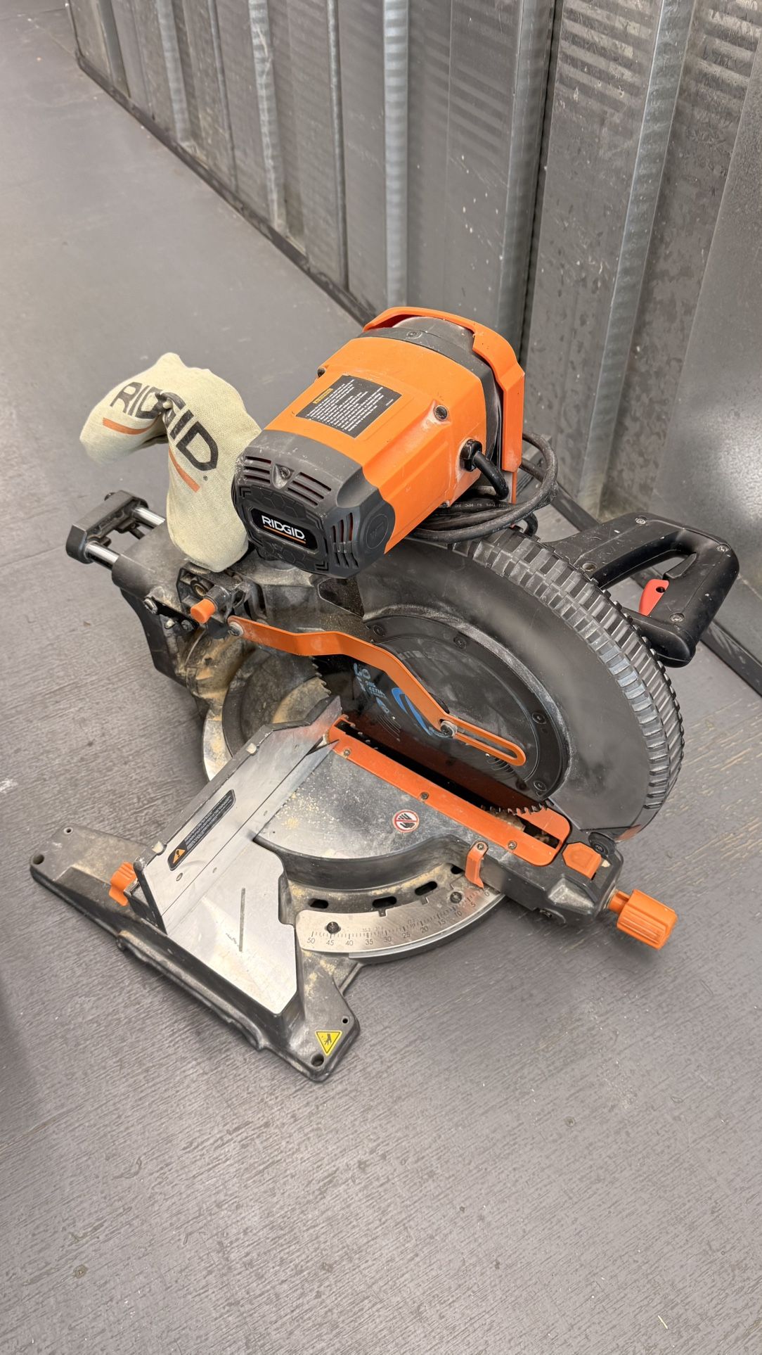 Ridgid 12” Mitter Saw