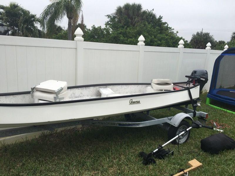 Gheenoe 15’4 Highsider Fishing Boat ( Like New ) LOW MOTOR HOURS for