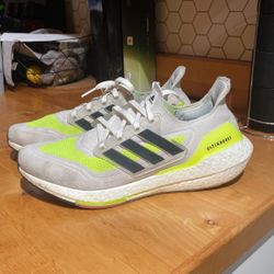 Adidas Ultraboost 21 Size 11