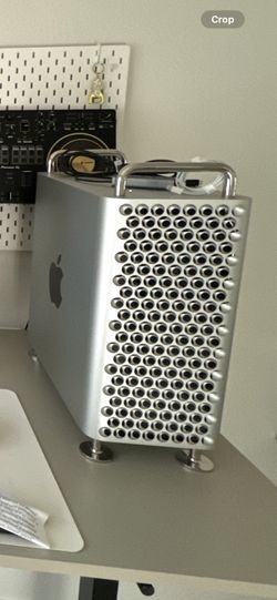 2019 Apple Mac Pro 3.3GHz 12-Core 48GB RAM 1TB SSD Radeon Pro 580X
