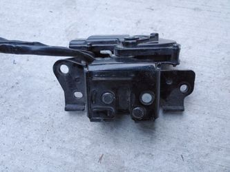 2010-2015 TOYOTA PRIUS Hatchback trasero PUERTA BLOQUEO original
