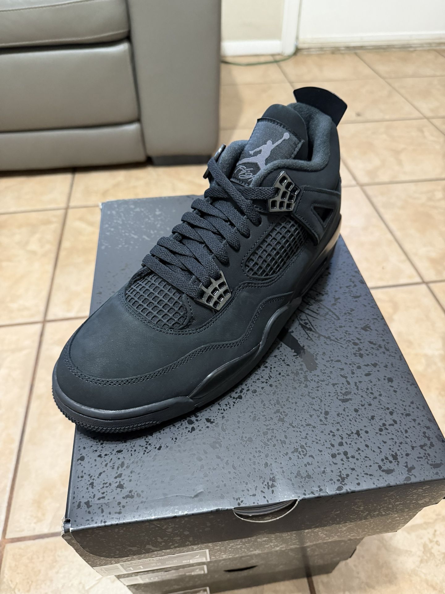 Jordan Retro 4 Black Cat