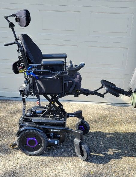 INVACARE STORM RX 20 Wheelchair w/12 Seat Lift,Tilt, Recline, Leg, Lights
