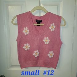 Junior Sweater Vest  Size Small