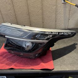 2021 2022 2023 KIA SELTOS LEFT SIDE HEADLIGHT OEM USED 
