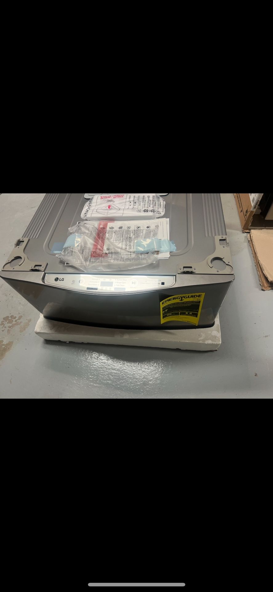 LG SideKick 1.0 Cu. Ft. Pedestal Washer