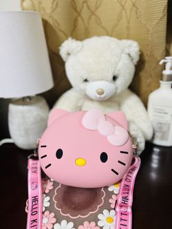 Large Size Pink Hello Kitty Cross Body Bag