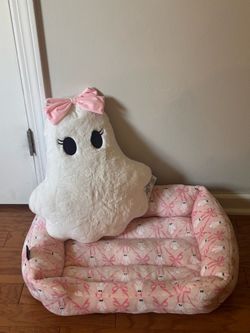 Dog Bed, Pillow & Throw Blanket