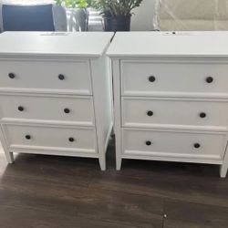 New in box /2pcs/3 Drawers and Charging Station, Solid Wood Nightstand Organizer for Bedroom,White