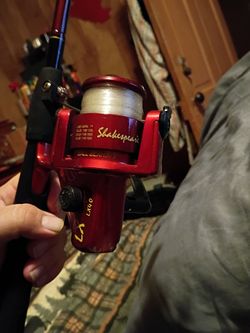 Shakespeare spinning fishing rod combo