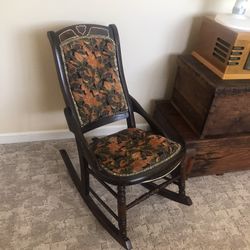 Antique Rocking Chair 