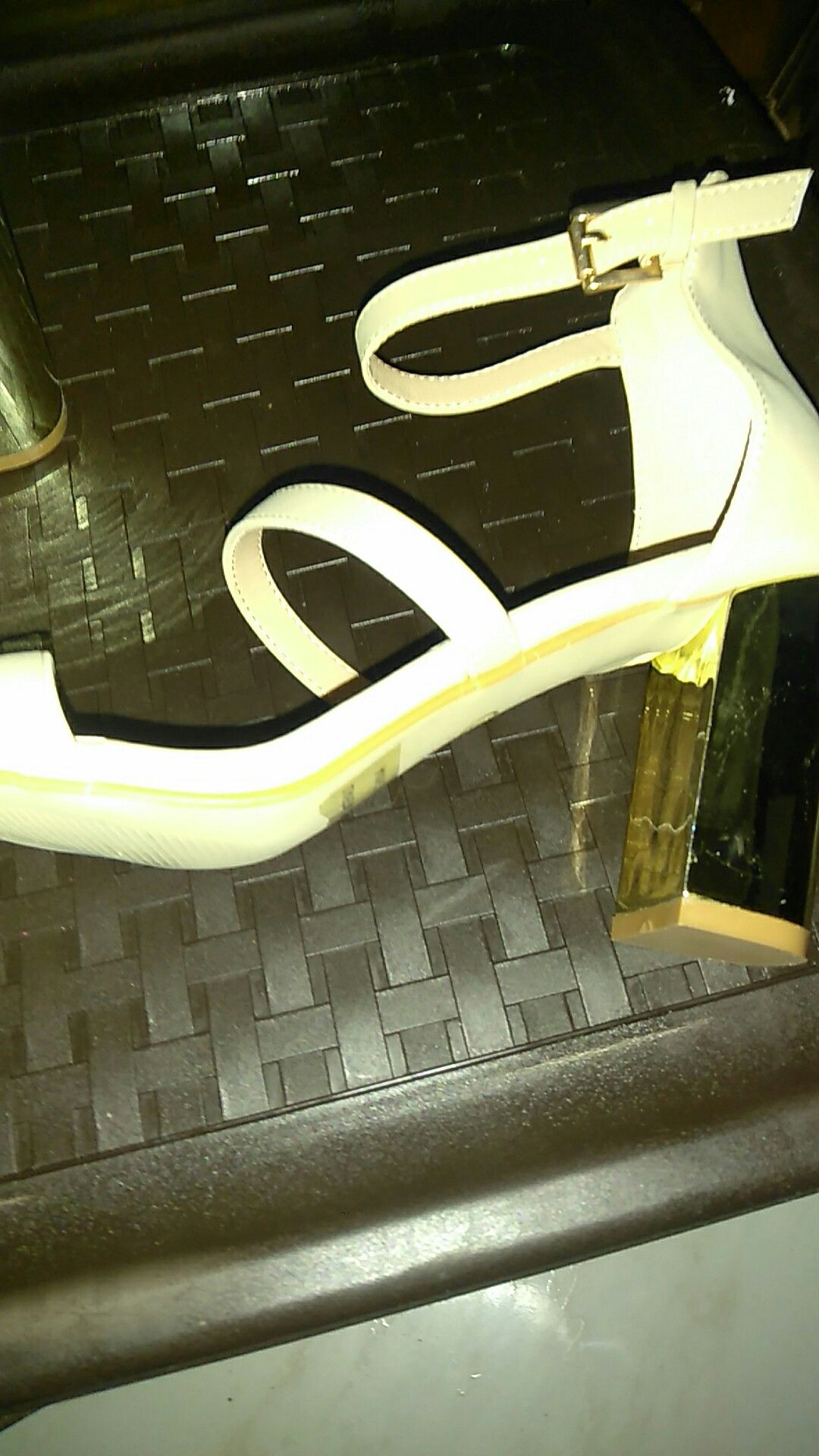 Block heels nude gold heel sz7