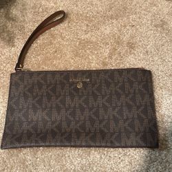 MK Wristlet 