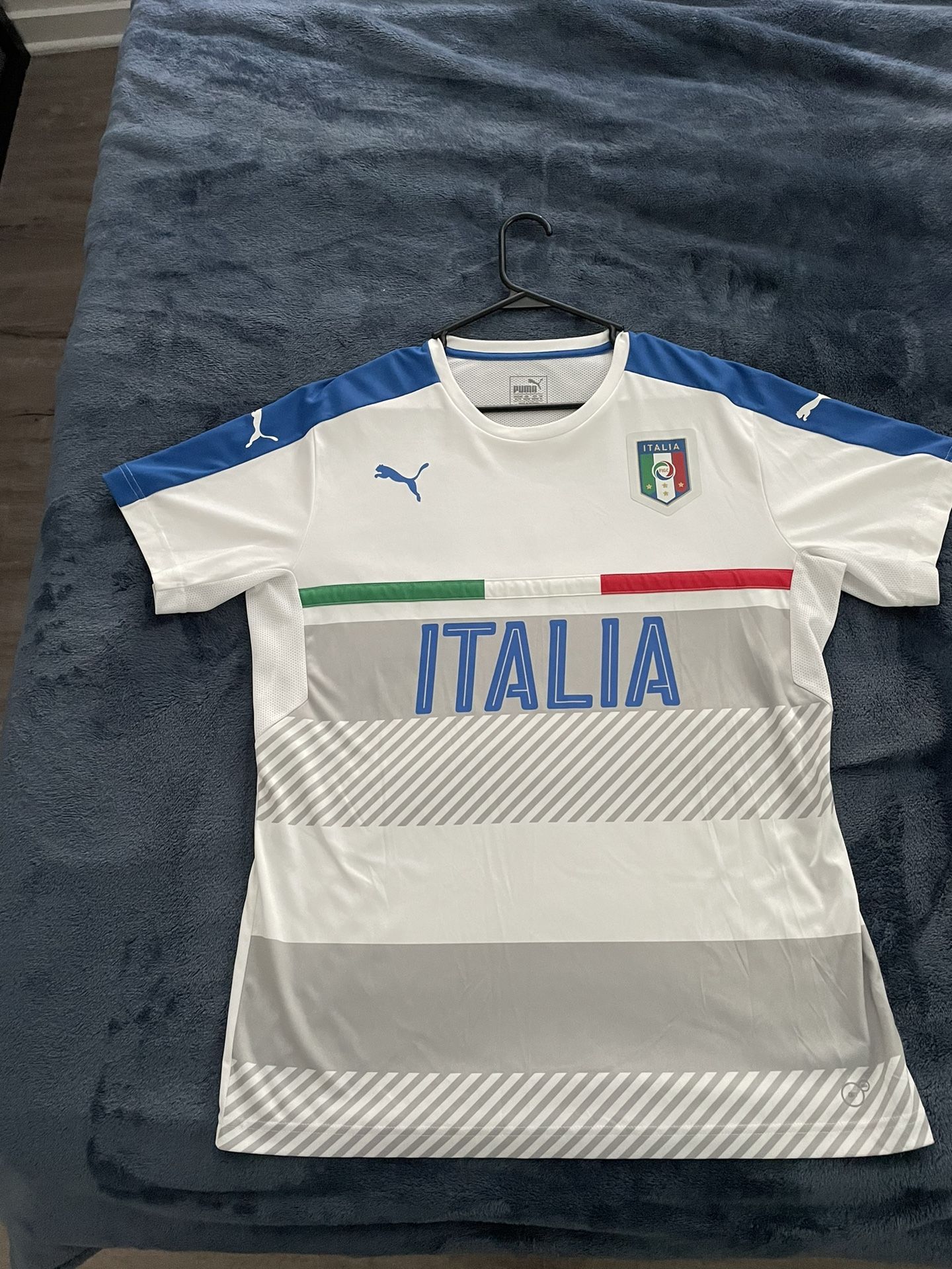 Italia Puma Shirt XL