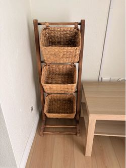 Basket shelf
