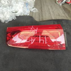 2014 Cadillac Ats Right Tail Light