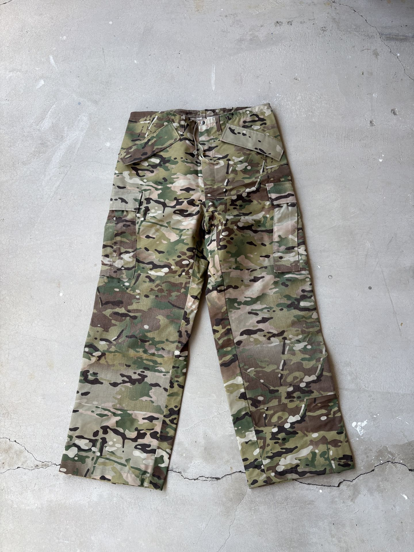 US Military APECS/ECWCS LEVEL IV Gore-Tex Pants, NEW, Size Small-Regular