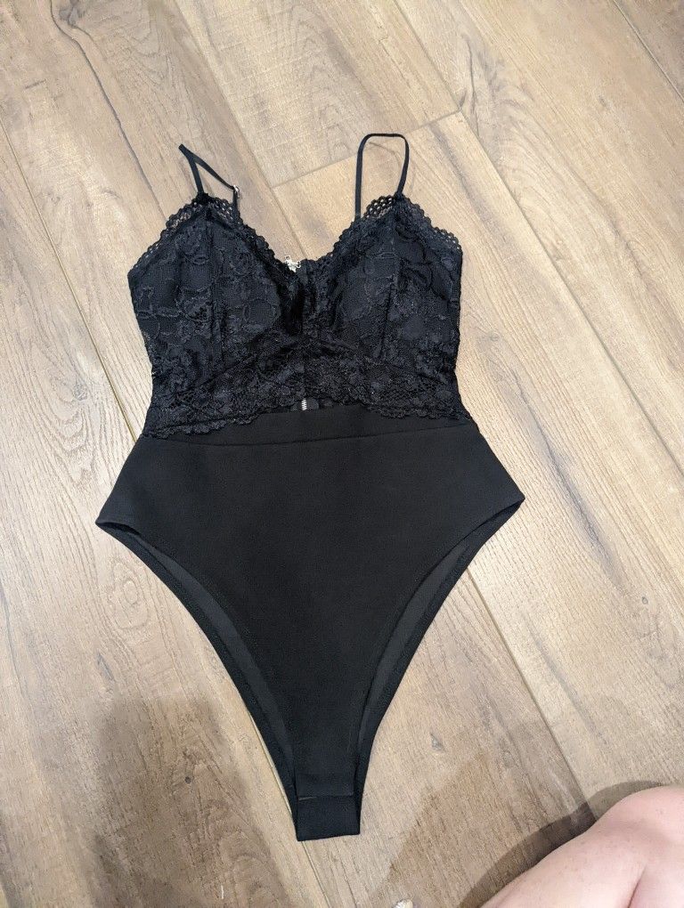 Black Lace Bodysuit Sz M