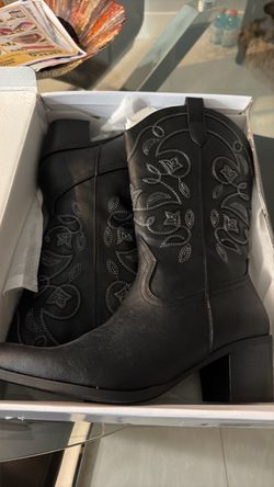 Black Western Cowboy Boots Size 9.5