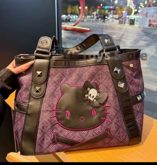 Large Hello Kitty Purse Bag
