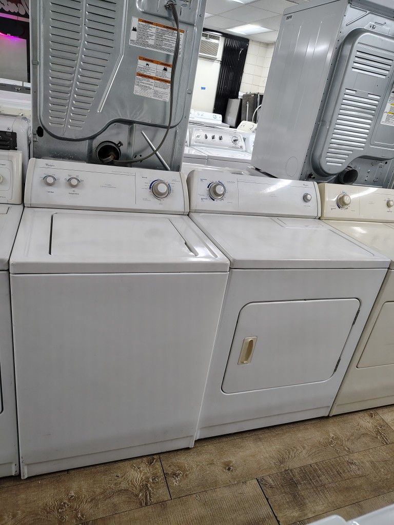 Whirlpool Commercial Quality Washer Dryer Super Capacity Natural Gas Dryer In Excellent Working Condition