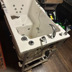 Safestep Walk- In Tub