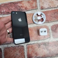 IPHONE 8 64GB⭐️⭐️⭐️unlock For Any Sim 