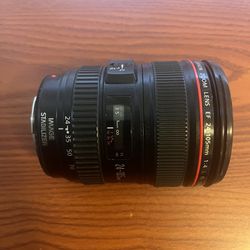 Canon EF 24-105 F4 L IS USM Lens for Sale in Beverly Hills, CA - OfferUp