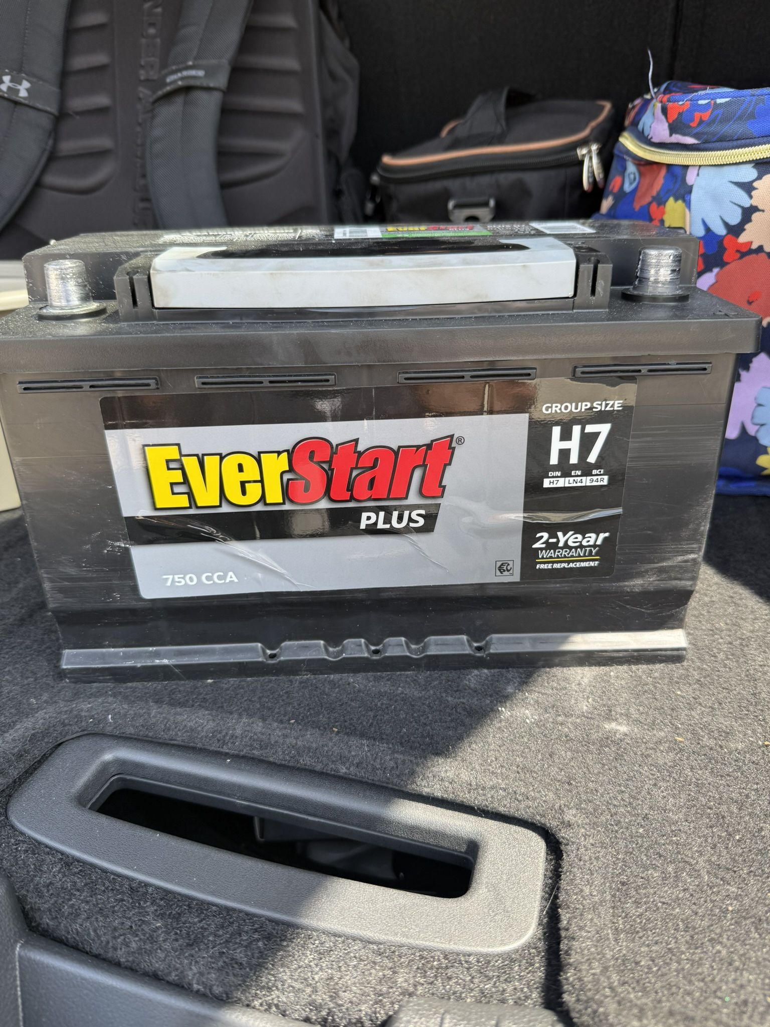 Car Battery Size H7 750 CCA