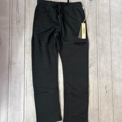 Essential Sweatpants 
