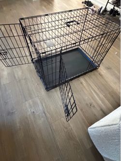 Dog crate