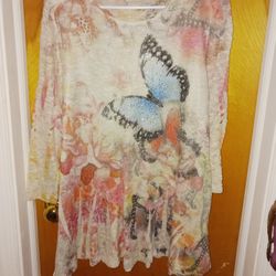 Beautiful Ladies Size Large Top 