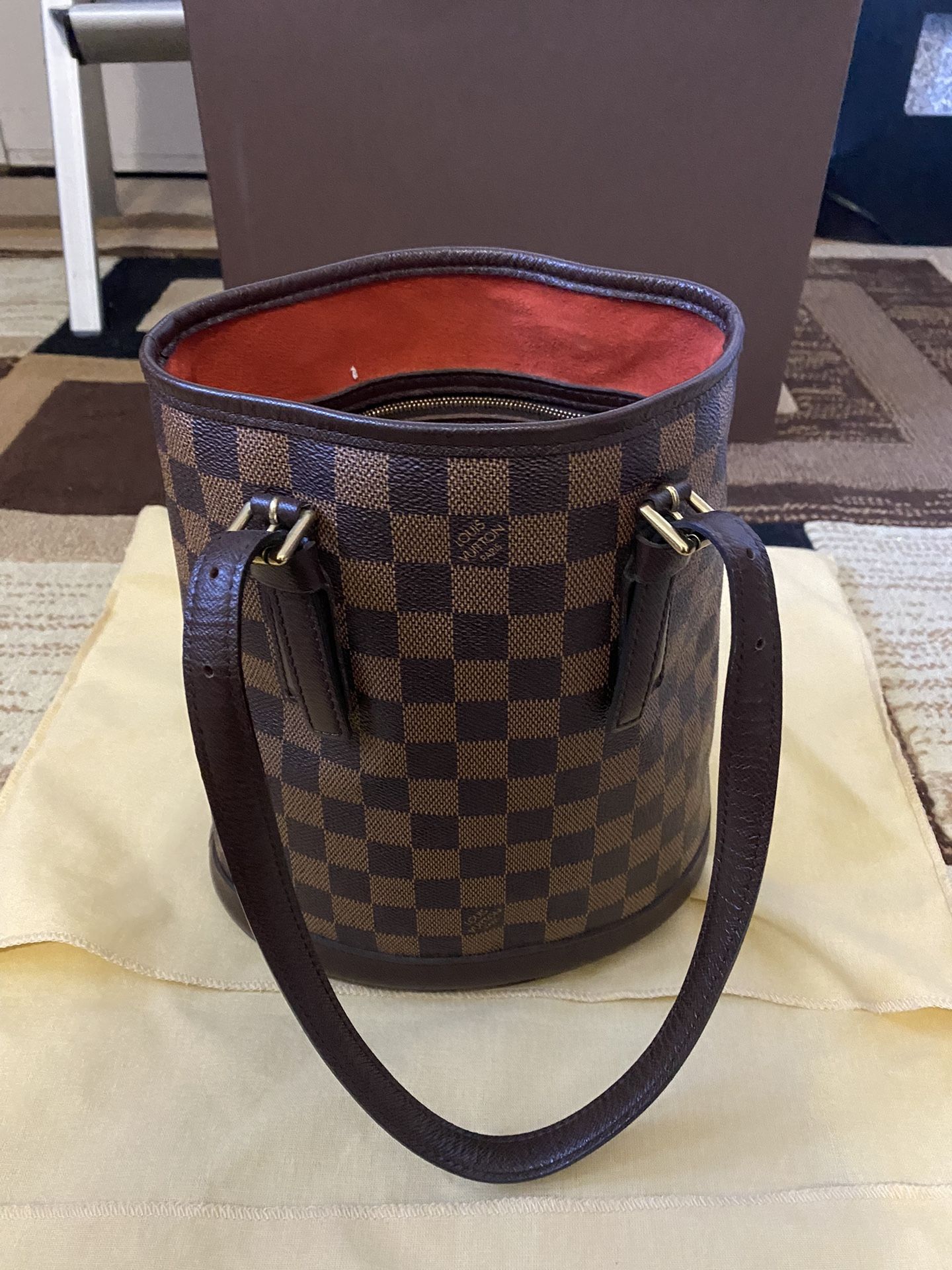 Louis Vuitton Purse