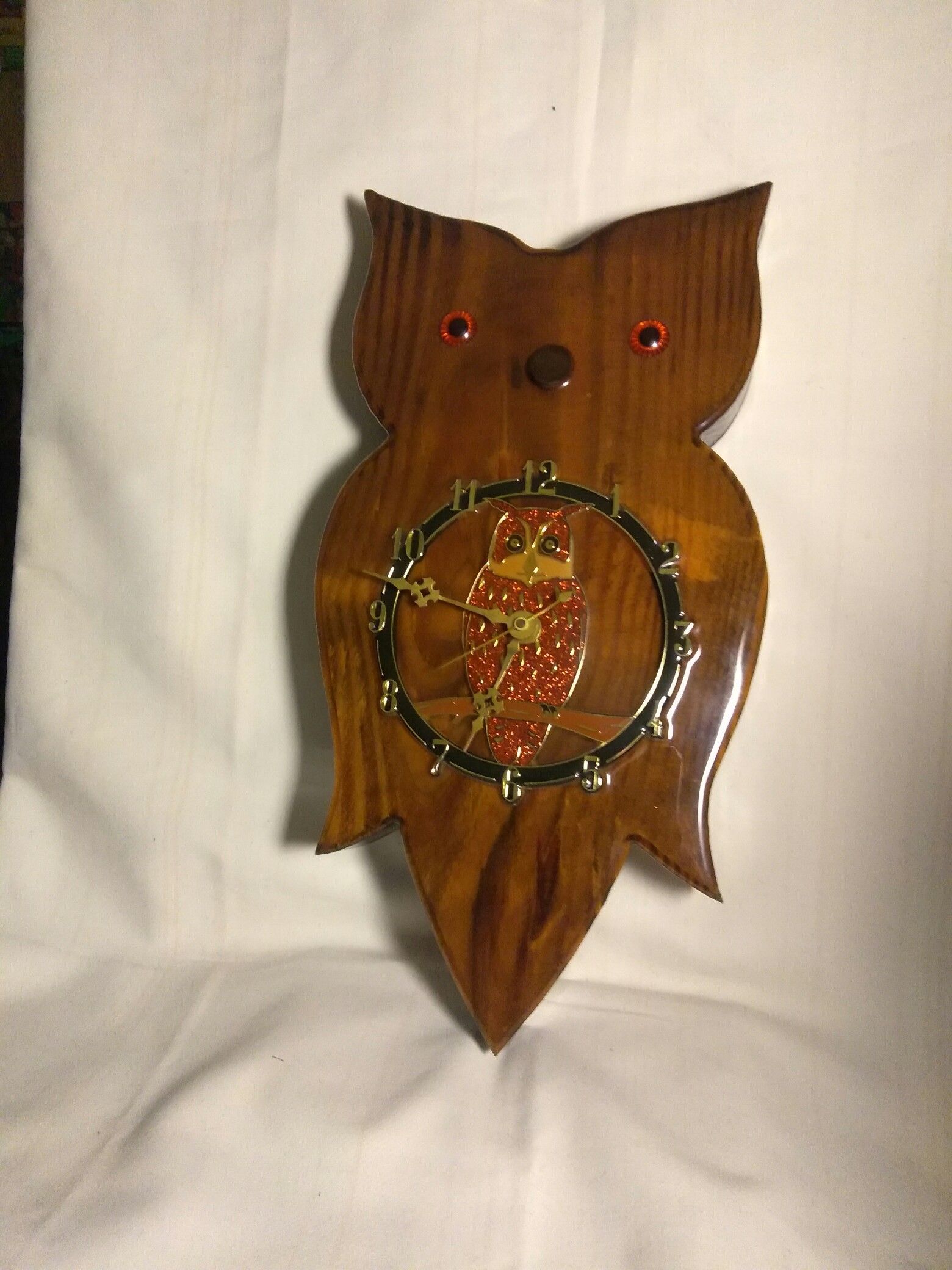 Mid Century OWL Decorative Handmade Wood Wall Hanging Clock Lacquered Finish 15"