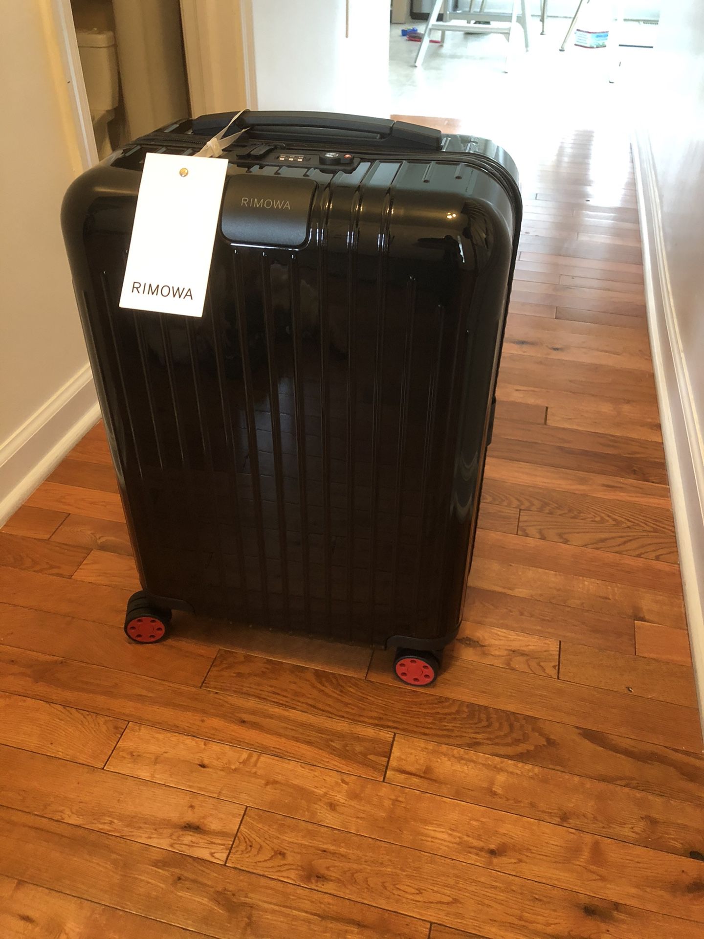 Rimowa Essential Lite Cabin Suitcase Black w/Paprika Red Wheels Custom