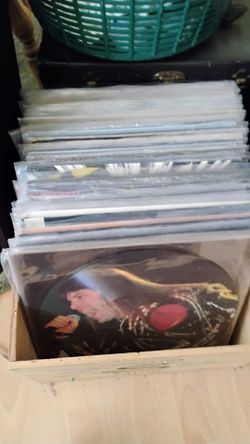 Box full metal punk noise art vinyl records