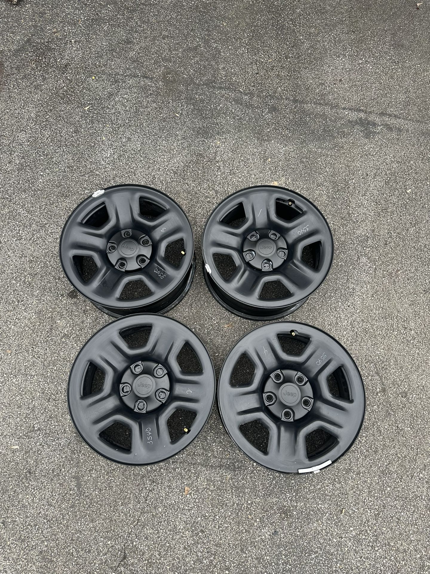 17” Jeep Cherokee Rims