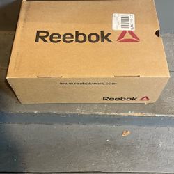 Reebok Women 9.5 Punta De Metal 