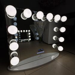 Impressions Vanity Mirror 